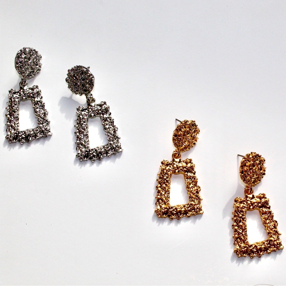 Vintage Earrings (New), (2pcs)